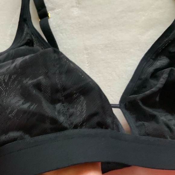 LIVELY The Smooth Lace Busty Bralette - Picture 6 of 12